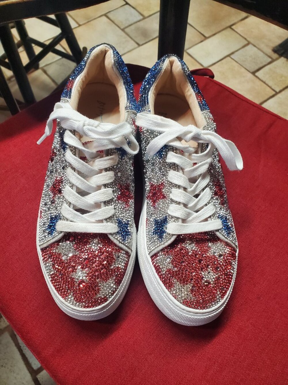 Betsey Johnson Sidny Rhinestone Star Platform Sneakers - EUC size 8.5